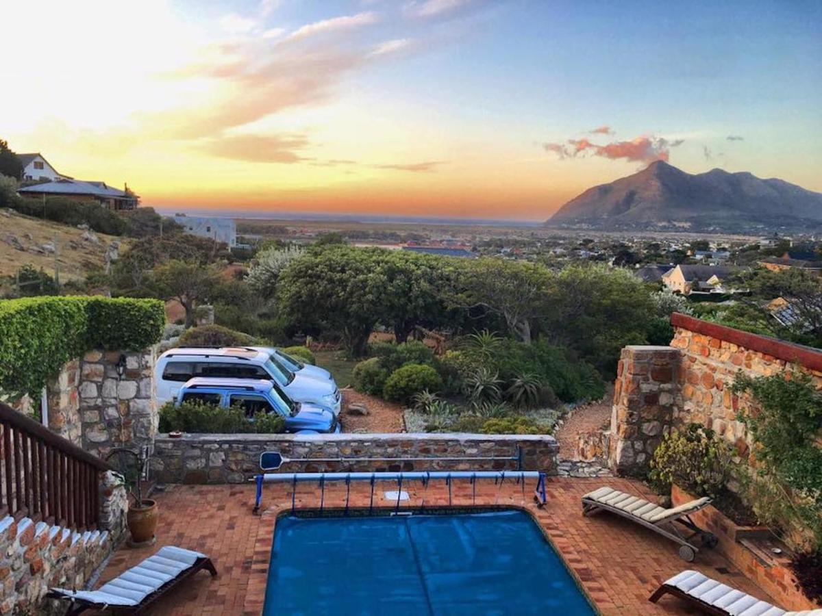Makapa Lodge Kaapstad Buitenkant foto